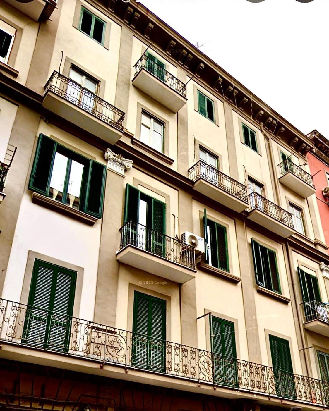 Vacanze Napoli Centrale Exterior foto